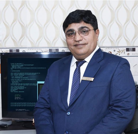 Sunil Aroa as a Software Developer